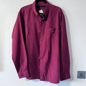 Men's Casual Button Down Shirt - Burgundy